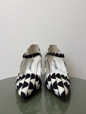 Manolo Blahnik Black and White Canvas Heeled Mary Janes, 38