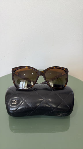 Chanel Butterfly Polarized Sunglasses Tortoishell