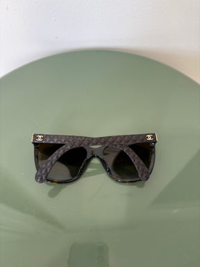 Chanel Butterfly Polarized Sunglasses Tortoishell