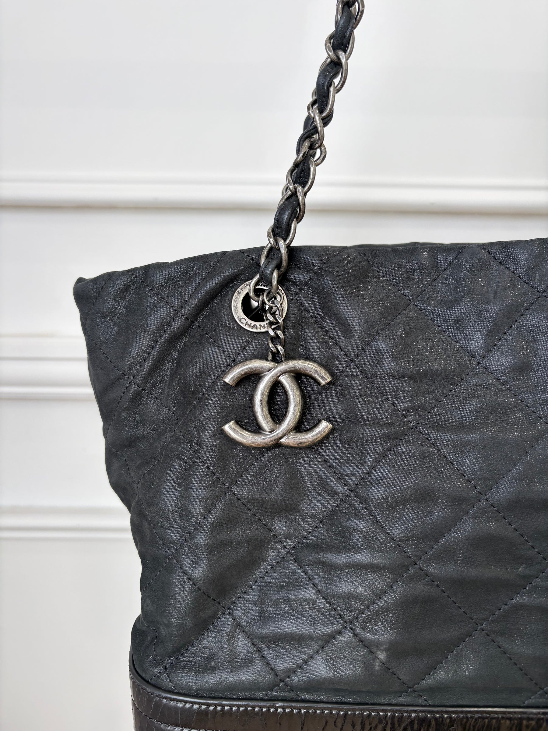 Chanel Gabrielle Large VIP Shopping Tote   Black Metalic Patent bottom