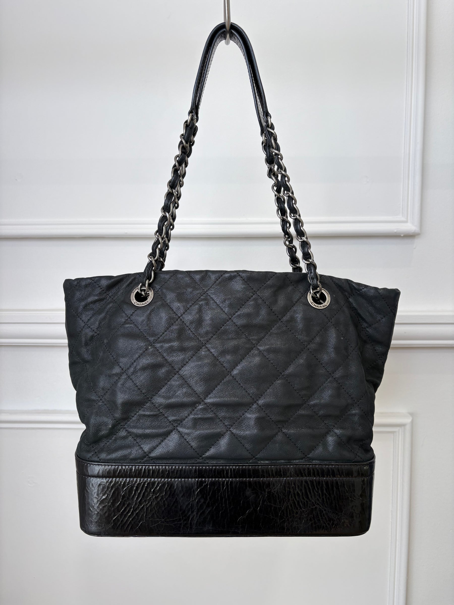 Chanel Gabrielle Large VIP Shopping Tote   Black Metalic Patent bottom