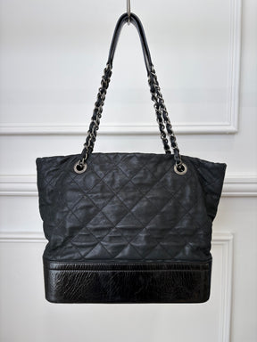 Chanel Gabrielle Large VIP Shopping Tote   Black Metalic Patent bottom