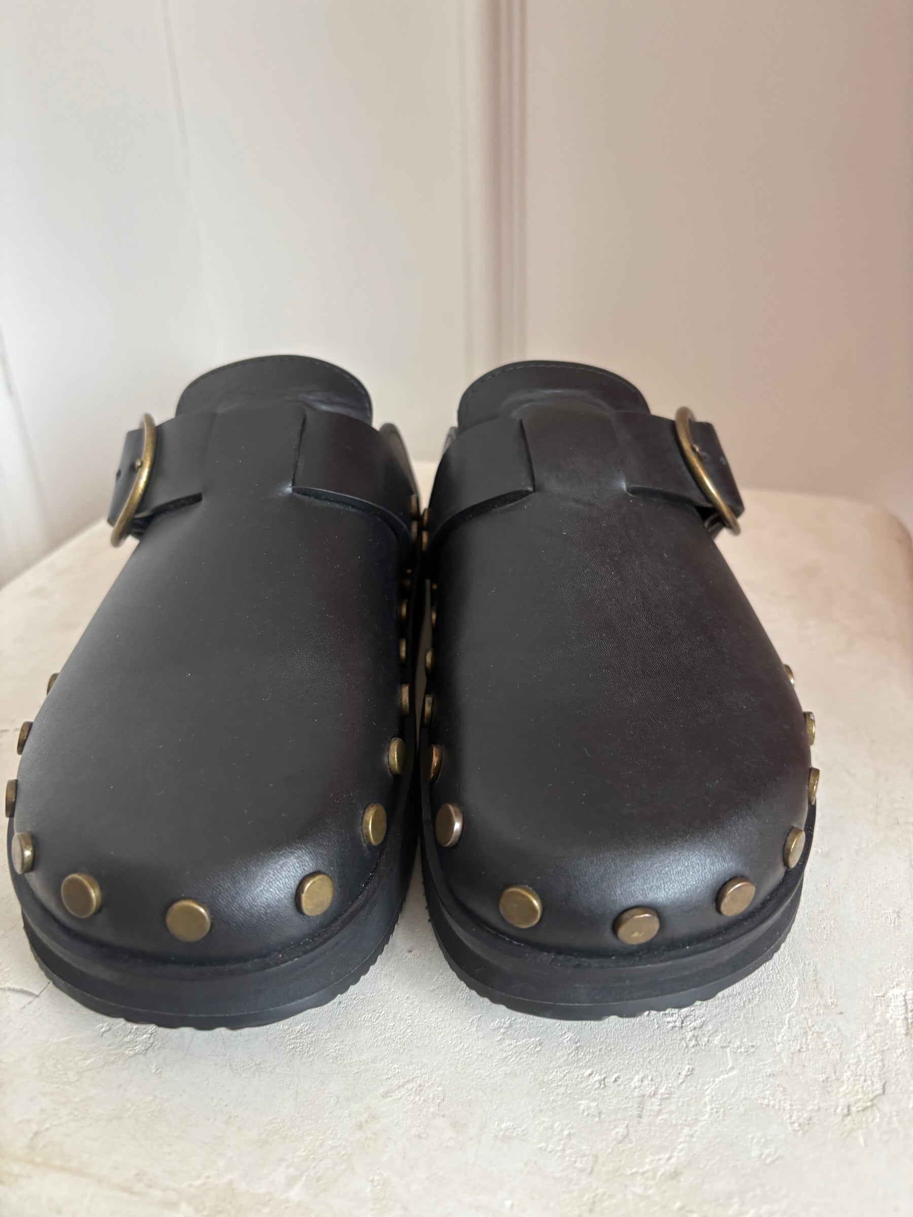 Isabel Marant Buckle Studded Clogs Black, 37