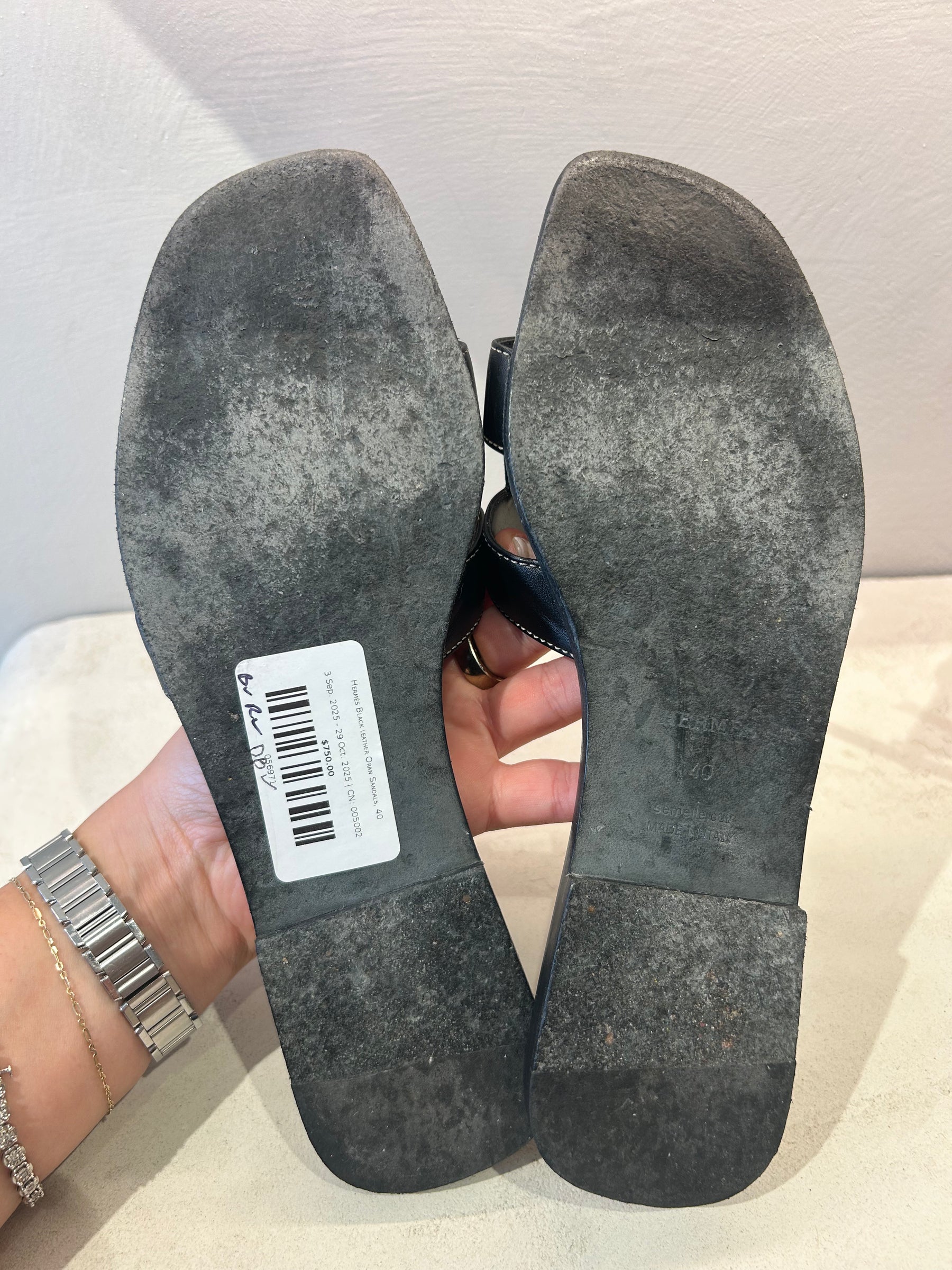 Hermès Black leather Oran Sandals, 40
