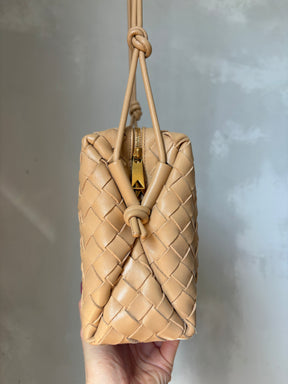 Bottega Veneta Intracciato Loop Camera Bag In Beige