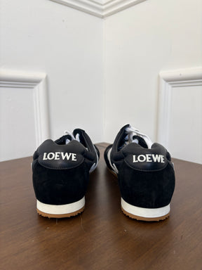 LOEWE Flow Runner In Black and White, 39