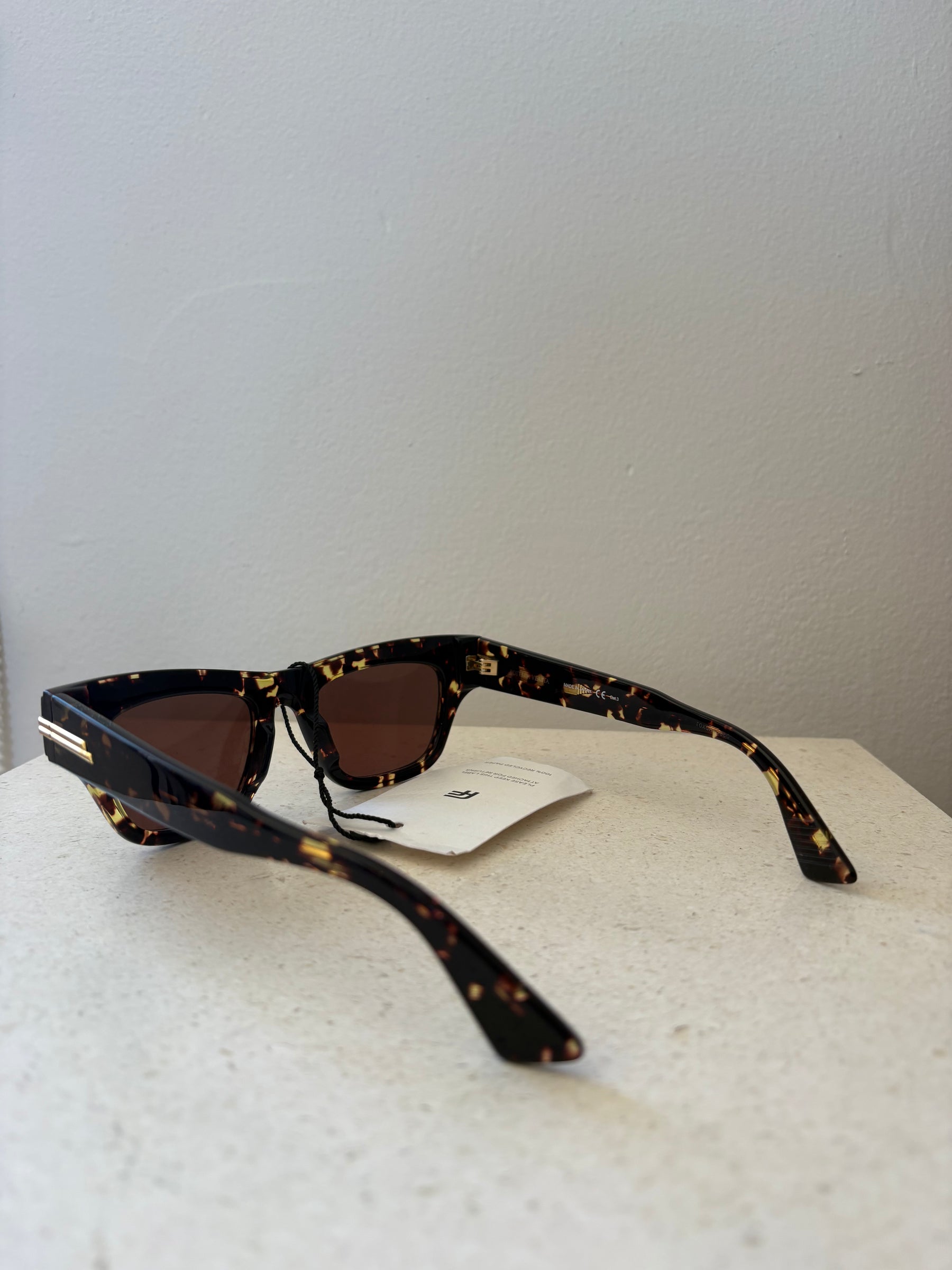 Bottega Veneta Tortoiseshell Cat Eye Sunglasses