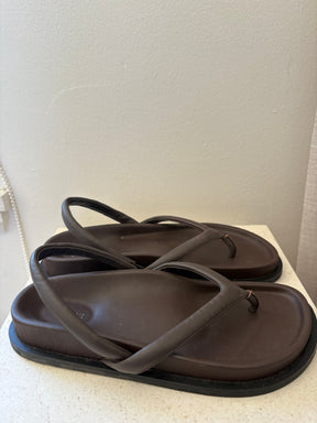 St Agni Sling Back Thong Brown, 38