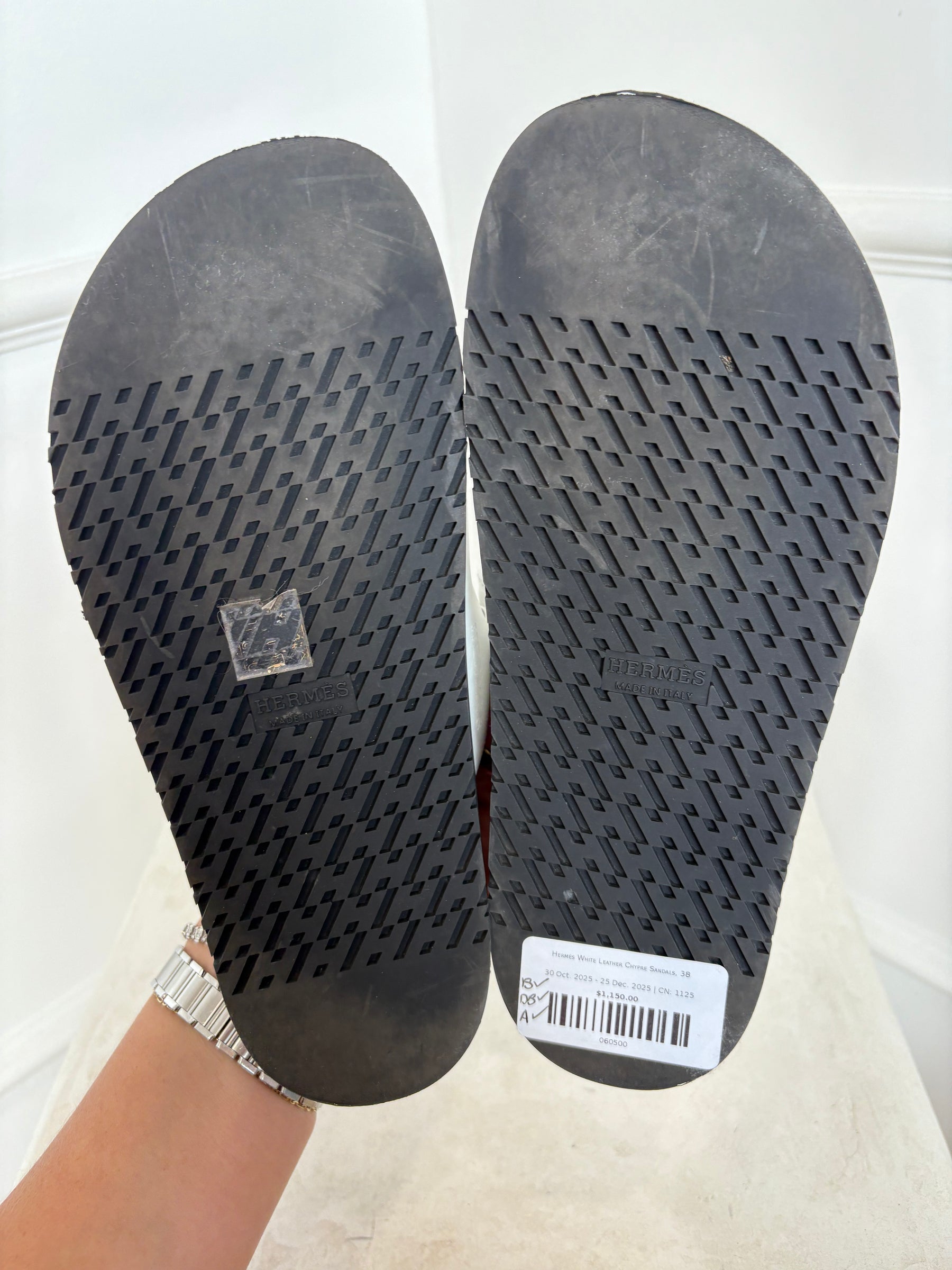 Hermès White Leather Chypre Sandals, 38