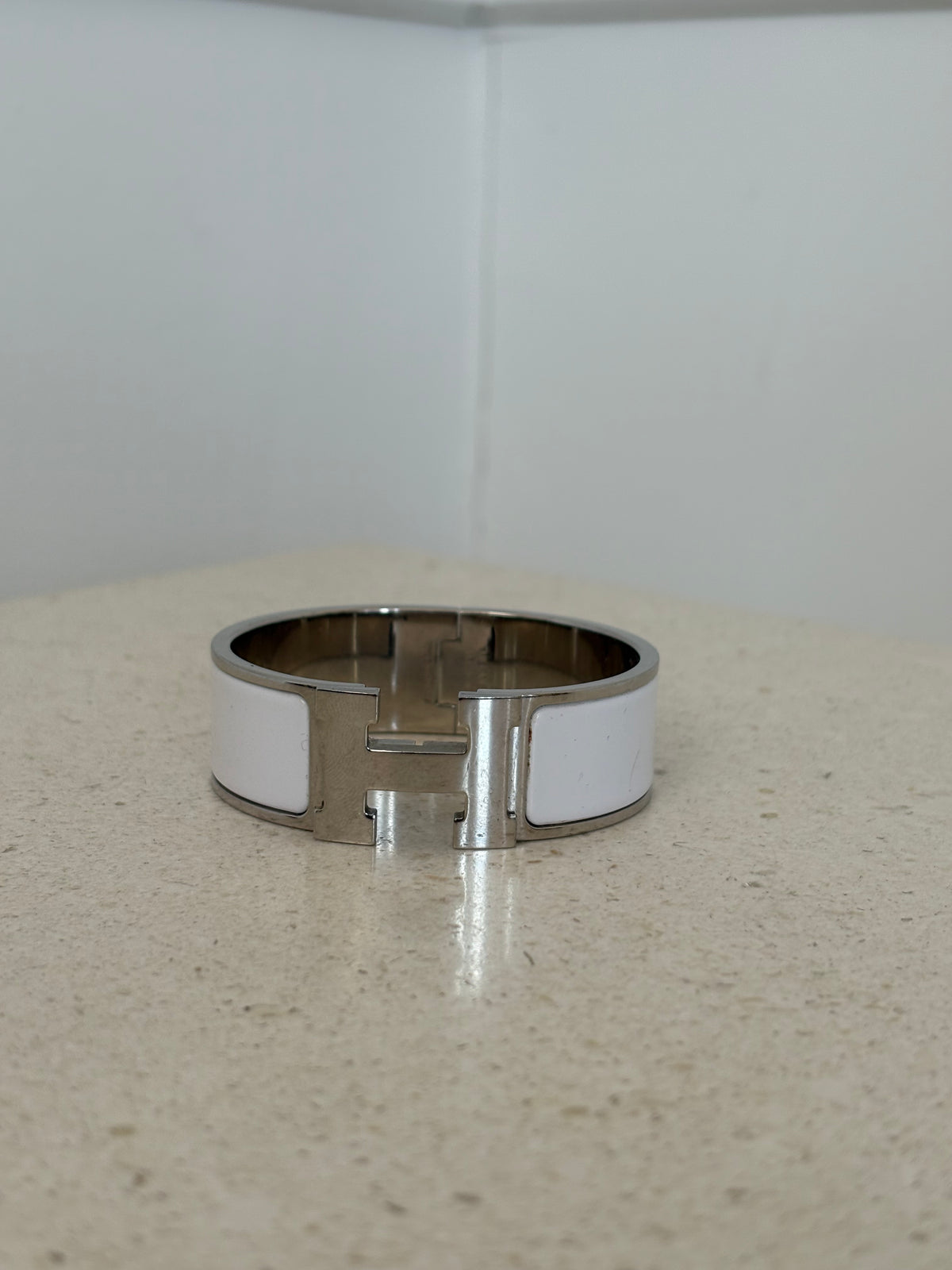 Hermès Clic Clac H Bracelet White And Silver PM