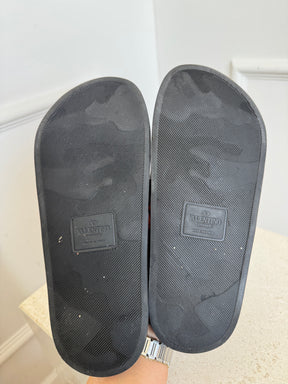 Valentino Black Rubber Rockstud Slides, 38