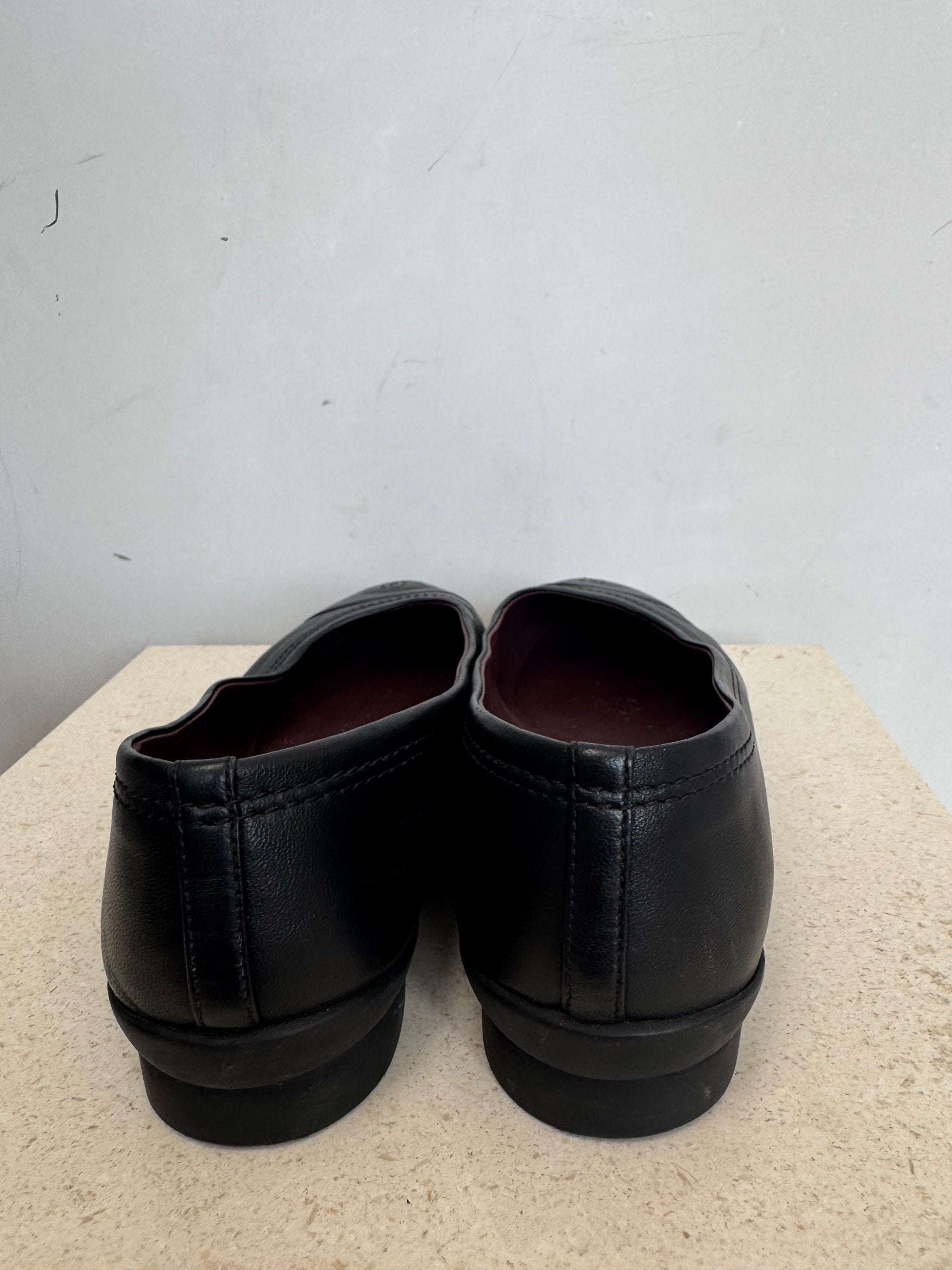 Chanel Black Leather Uniform Ballet Flats, 38C