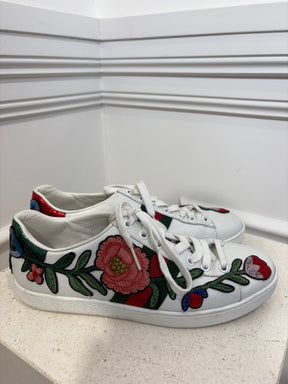 Gucci Floral Embroidered Sneakers White Red, 38