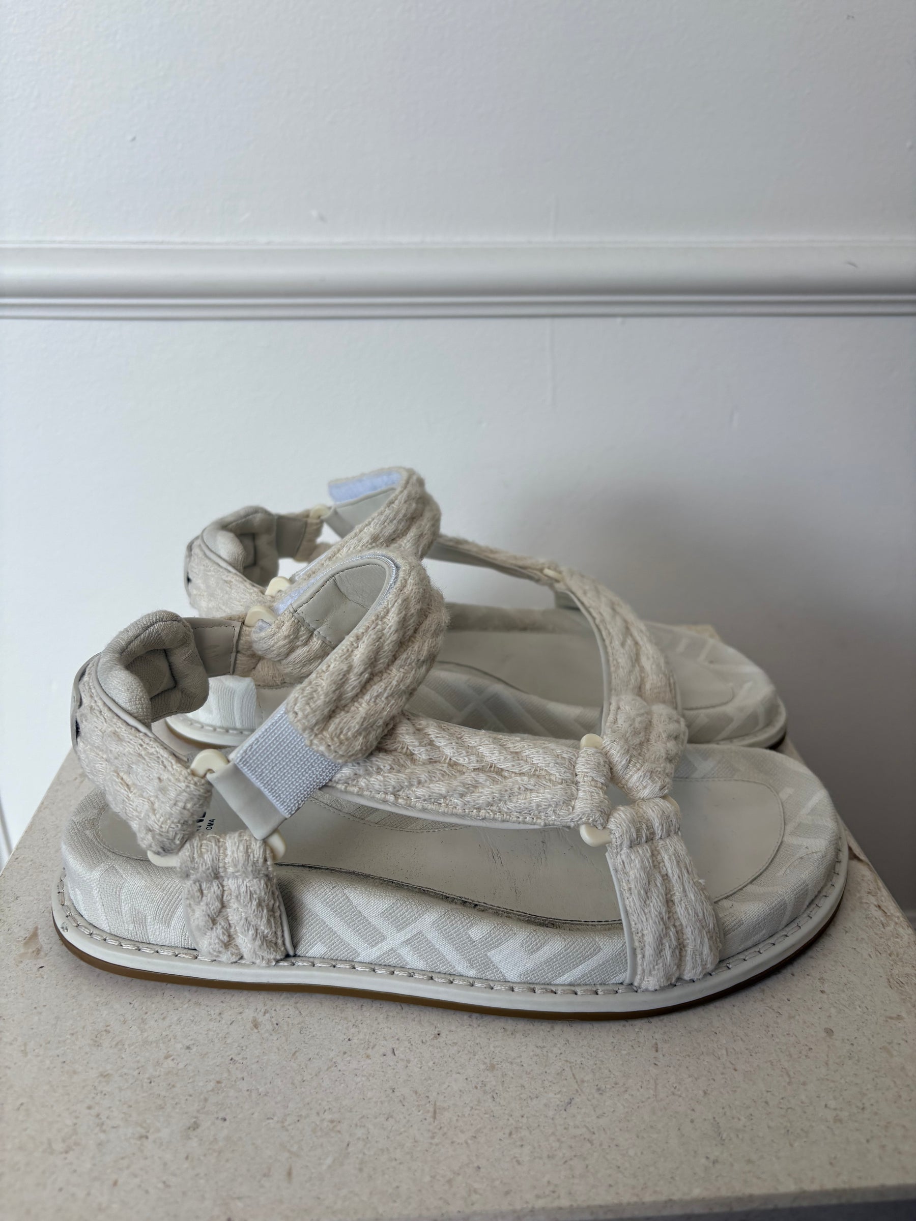 Fendi Dad Sandals White, 37