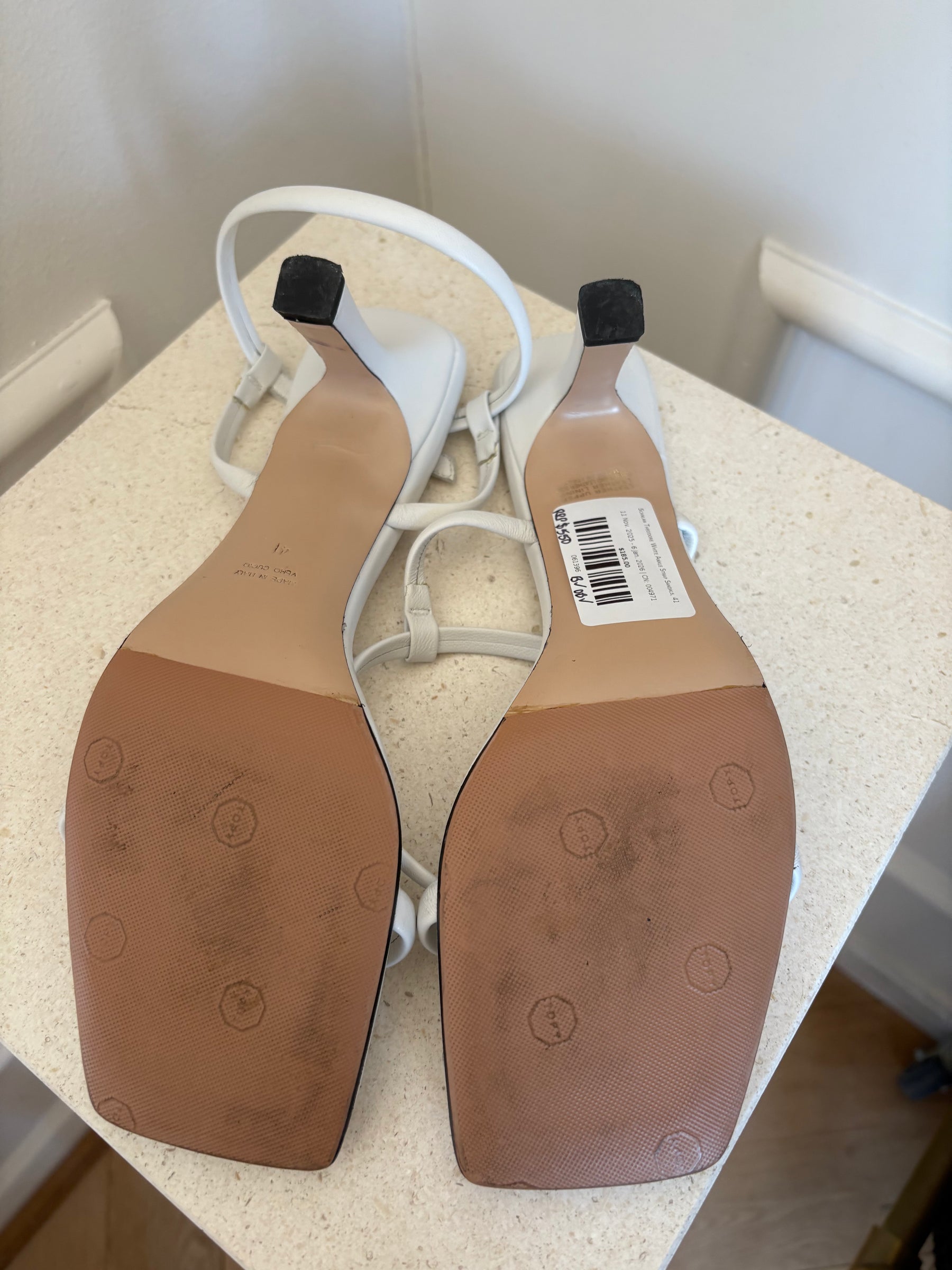 Scanlan Theodore White Ankle Strap Sandals, 41