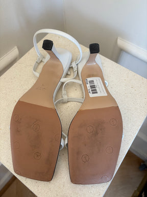 Scanlan Theodore White Ankle Strap Sandals, 41