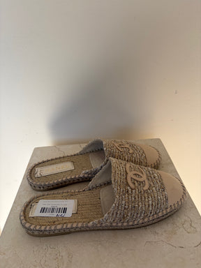 Chanel Beige Tweed Espadrille Slides, 37 C