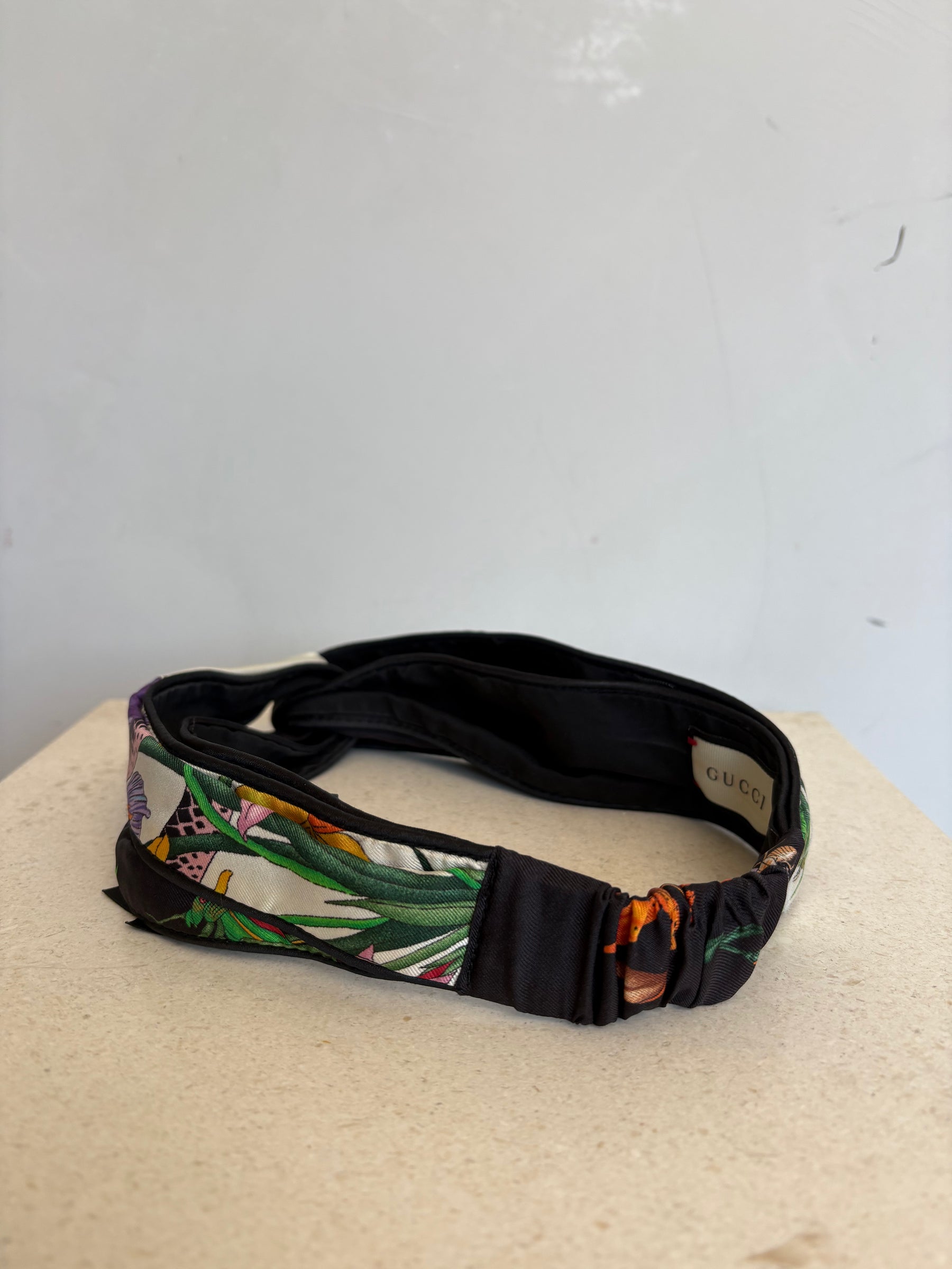 Gucci White and Black Silk Bloom Headband