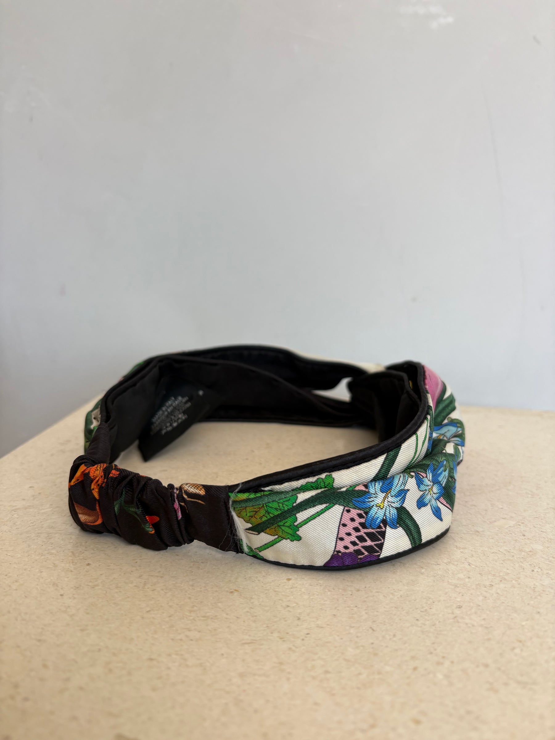 Gucci White and Black Silk Bloom Headband