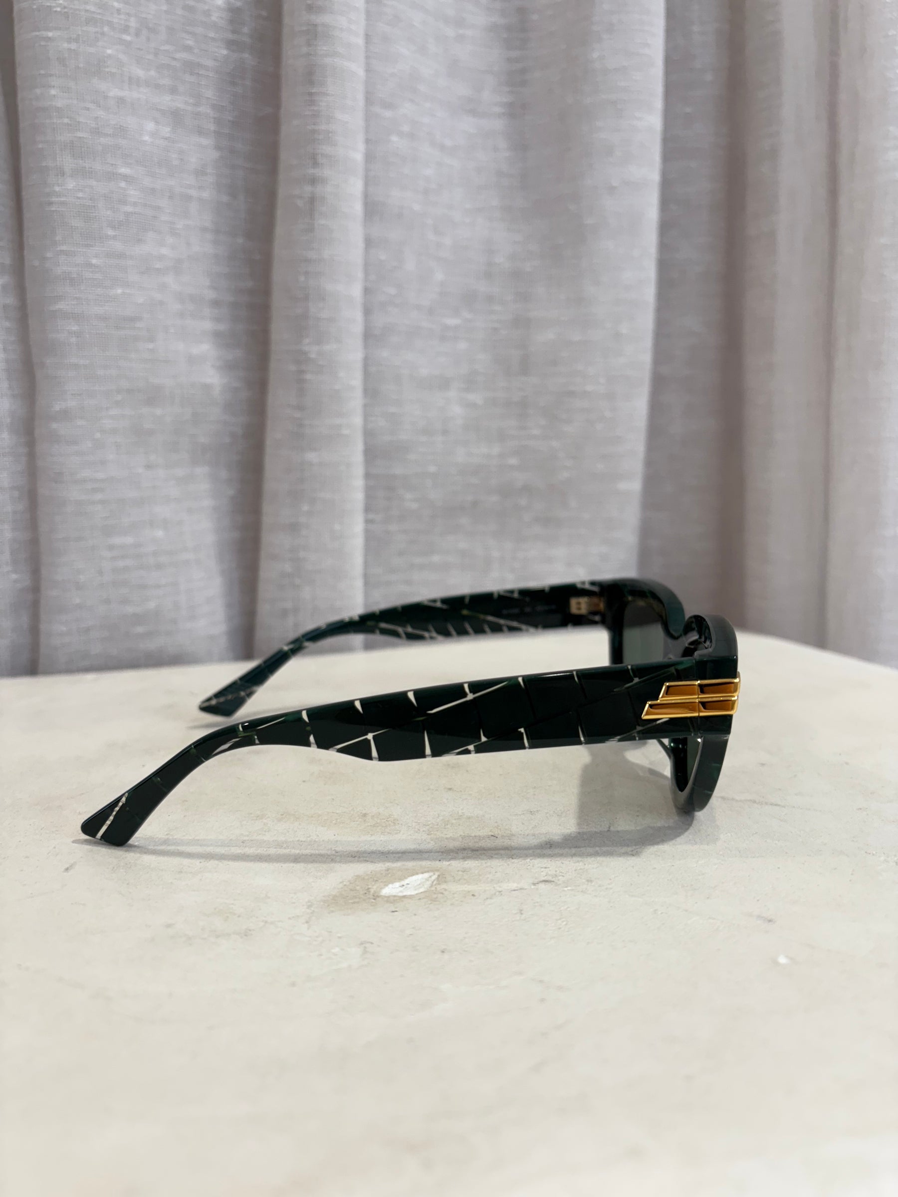 Bottega Veneta Dark Green Cat Eye Sunglasses