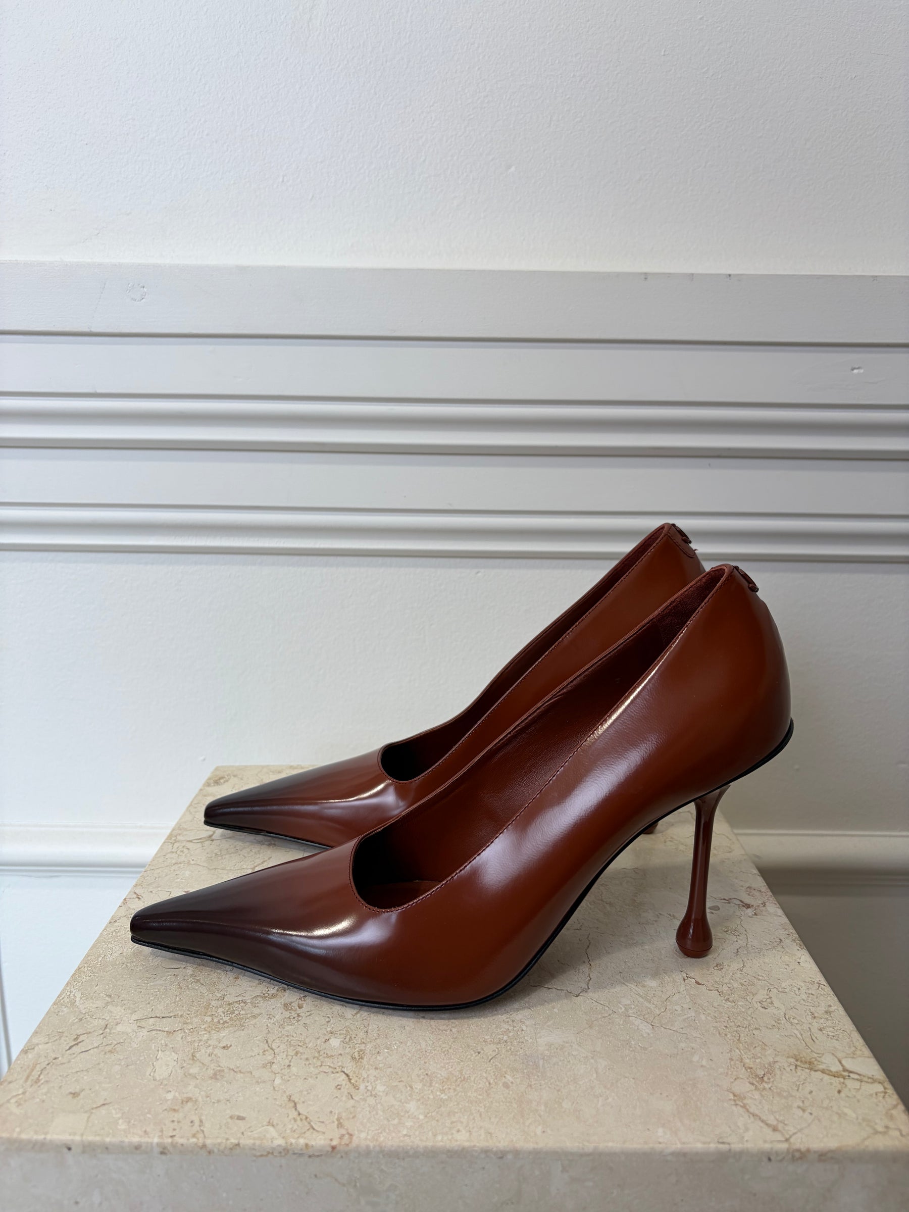 Jimmy Choo Brown Ombre Pointed Pumps, 40