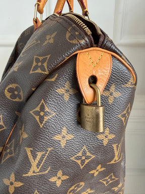 Louis Vuitton Canvas Monogram Speedy 35