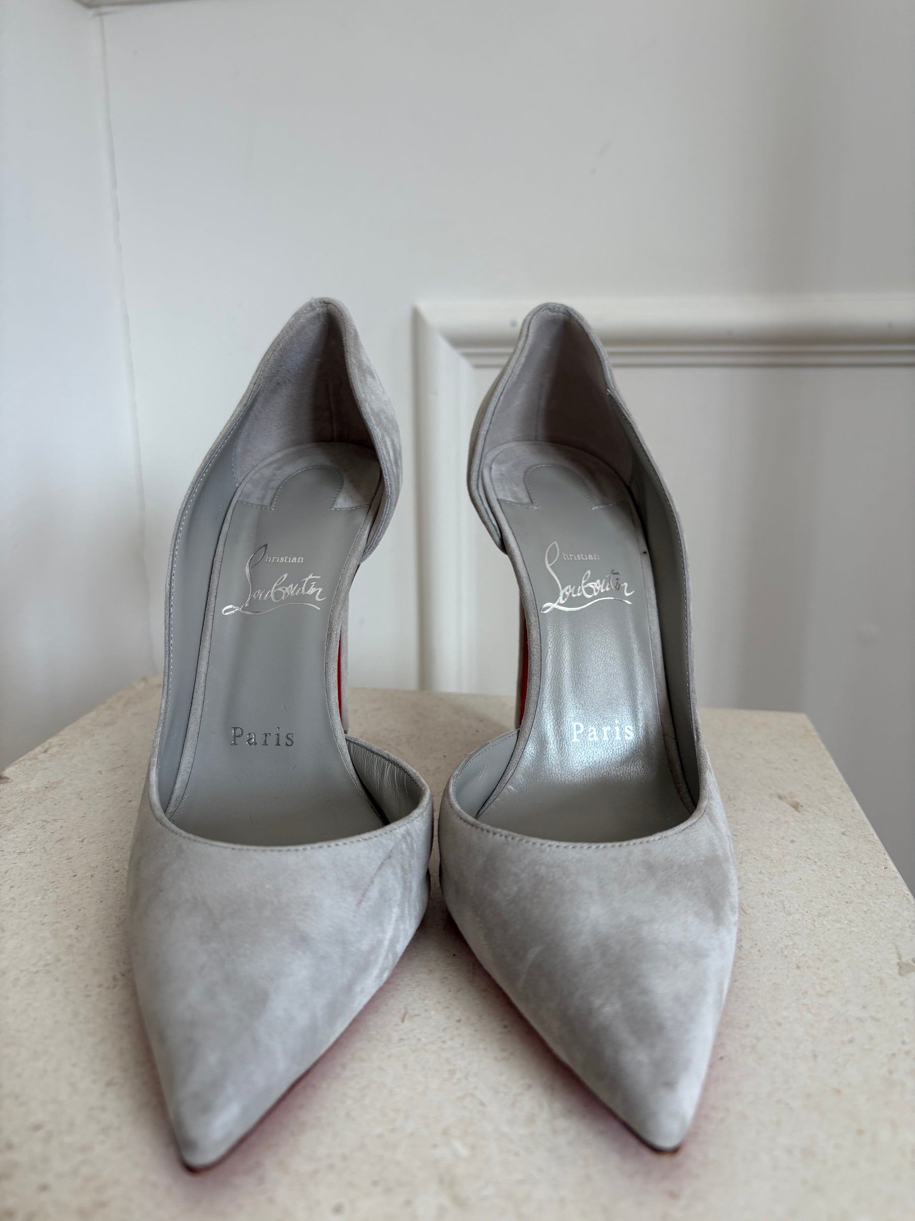 Christian Louboutin Iriza Grey Suede Pumps 10cm, 37.5