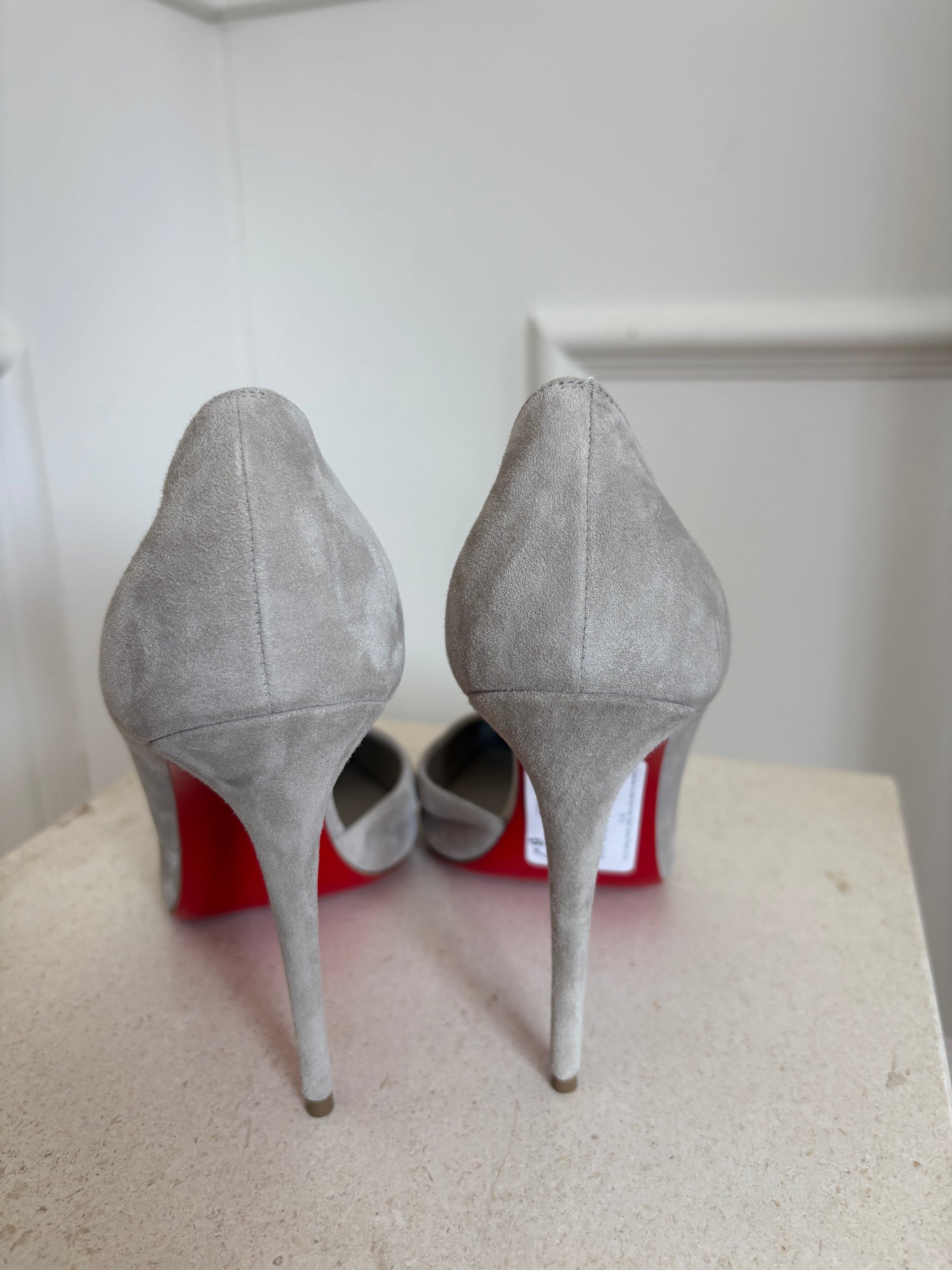 Christian Louboutin Iriza Grey Suede Pumps 10cm, 37.5