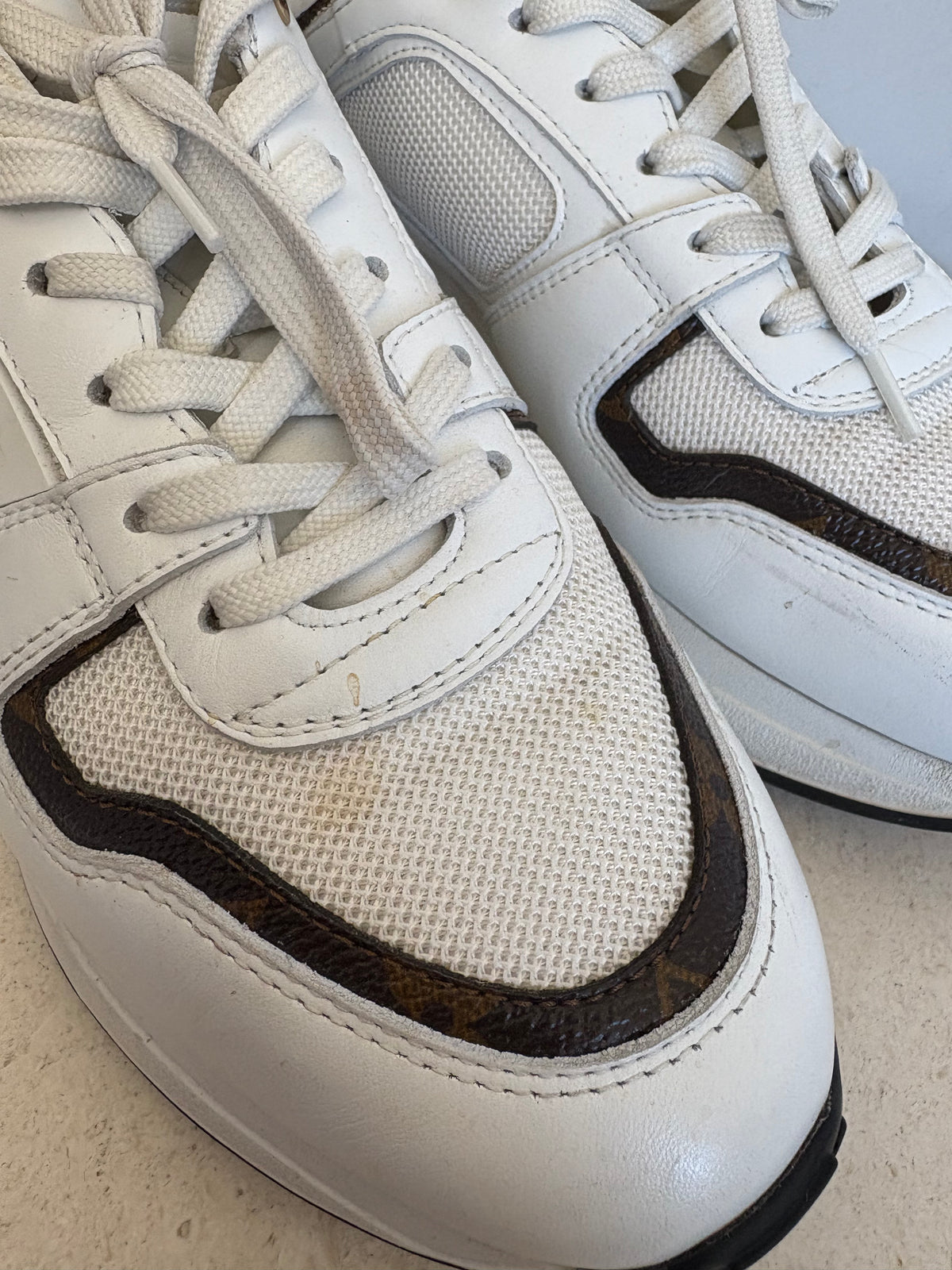 Louis Vuitton White Leather 'Run Away' Sneakers, 37