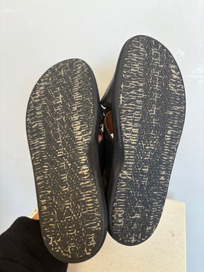 Marni Black Leather Fussbets, 39.5