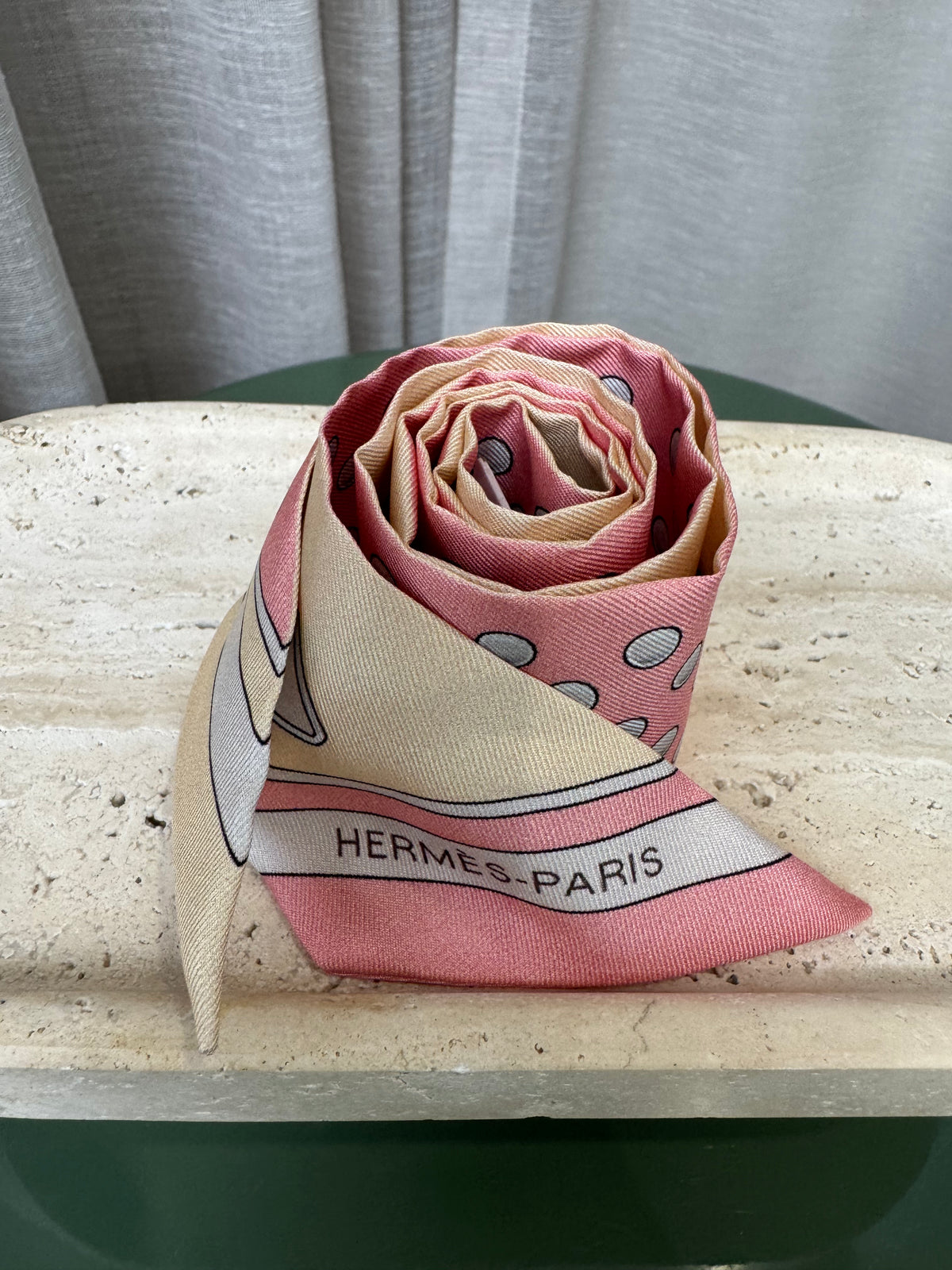 Hermès Pink and Cream Buckle Print Twilly