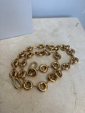 Loewe Donut chain