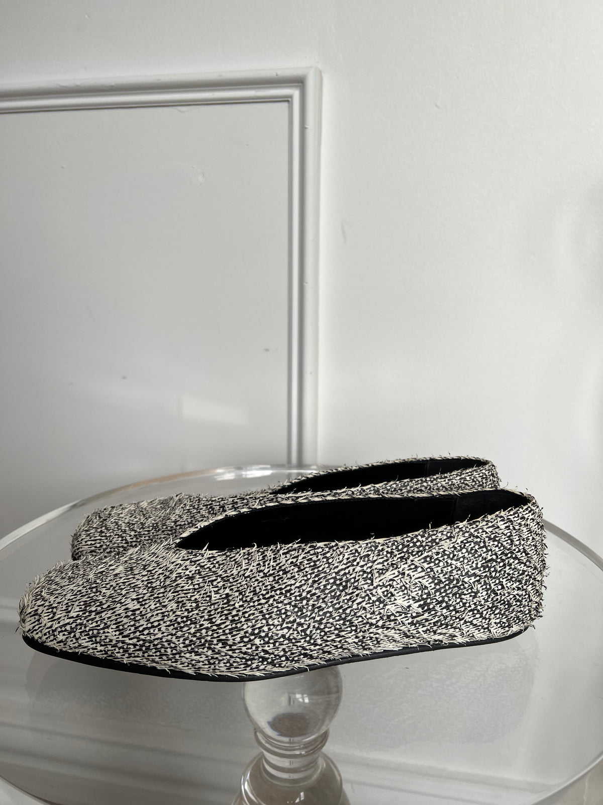 Camilla and Marc Black and White Feathered Square Toe Flats, 41