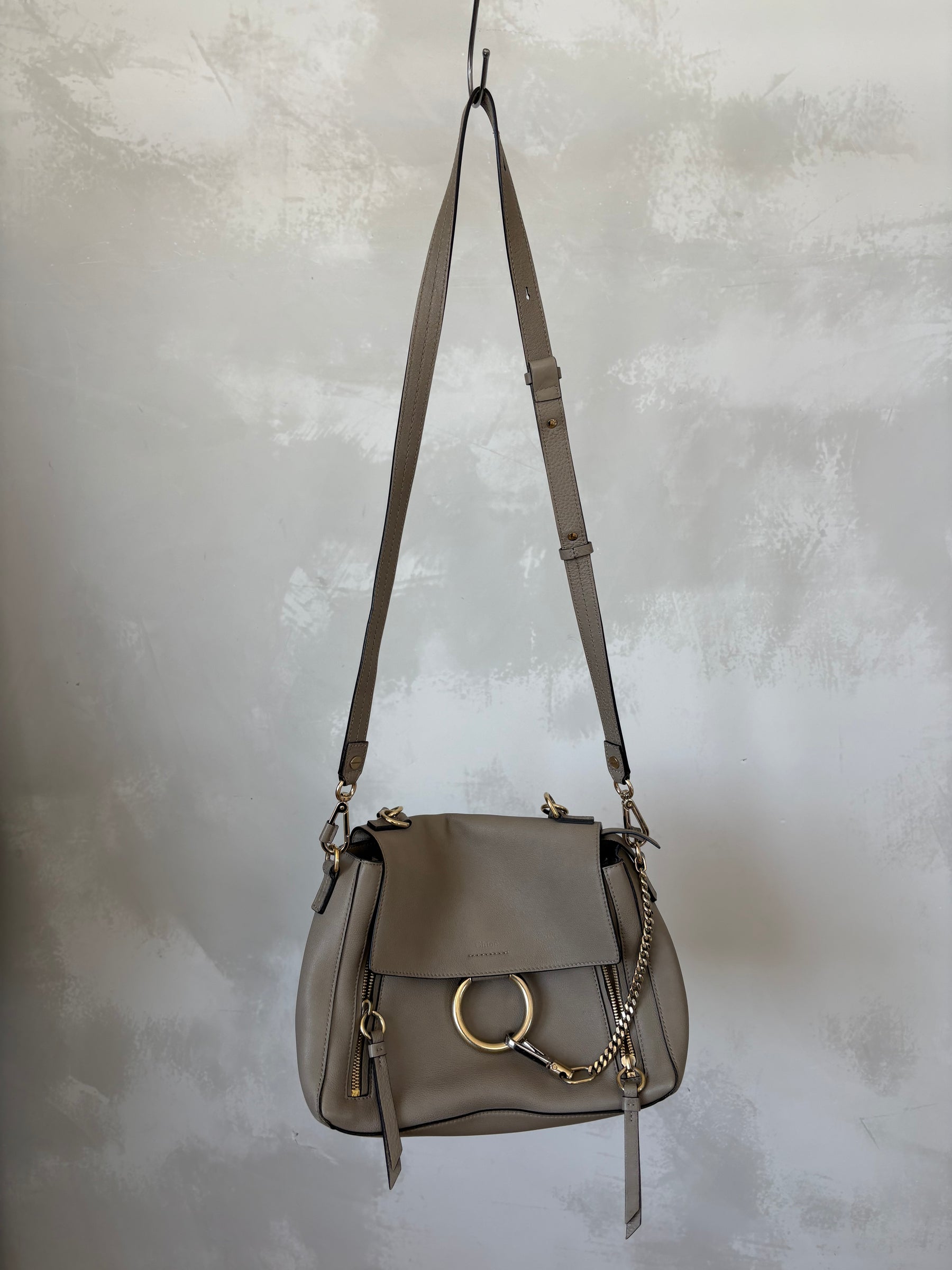 Chloé Small Faye Day Bag In Taupe