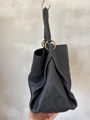 Louis Vuitton Navy Empreinte Leather Artsy Bag,