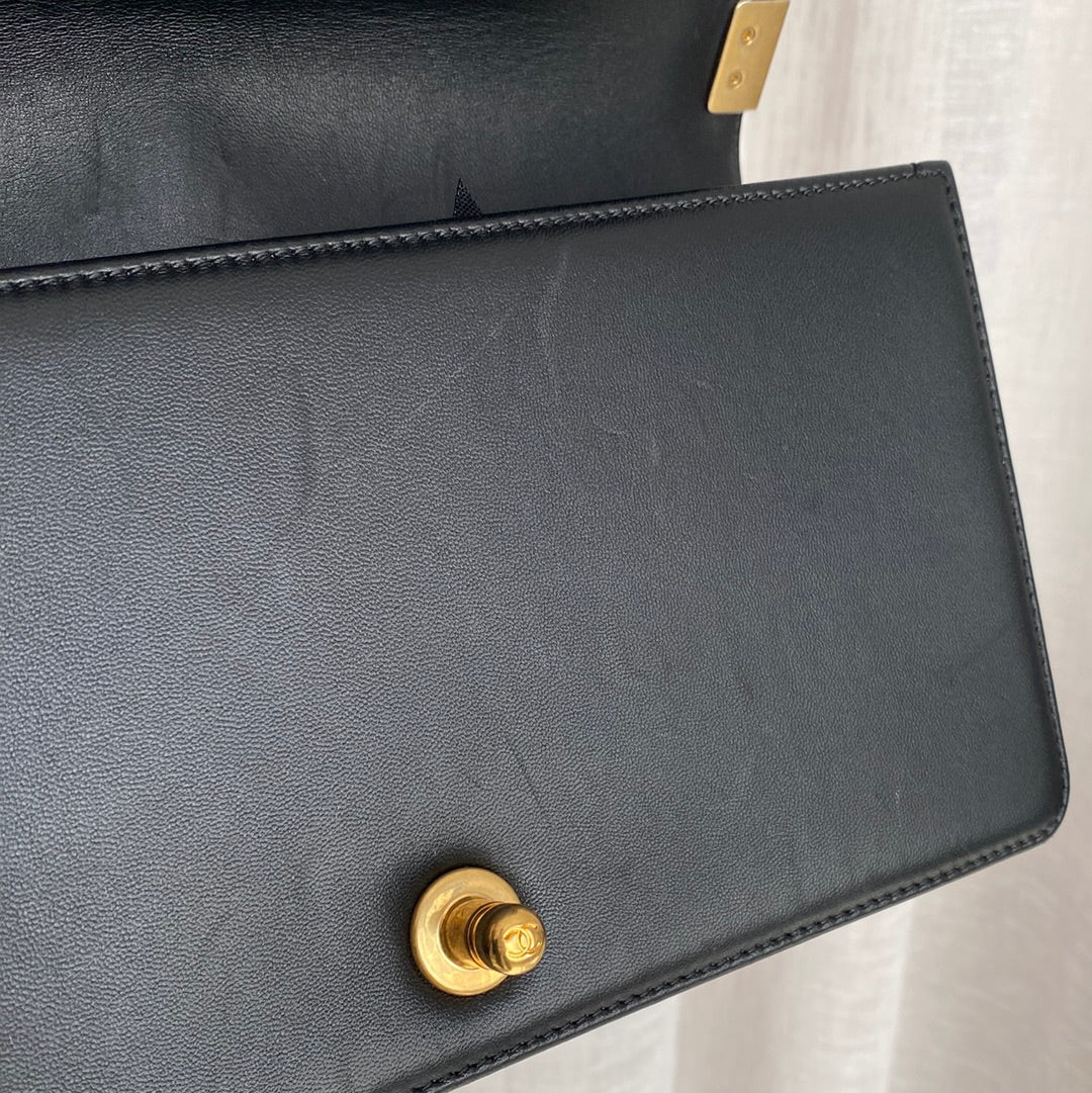 Medium Boy Bag