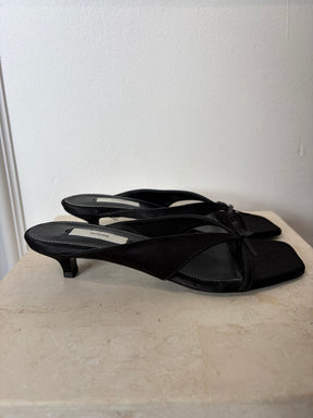 Toteme Bow Detail Satin Mules Black, 37